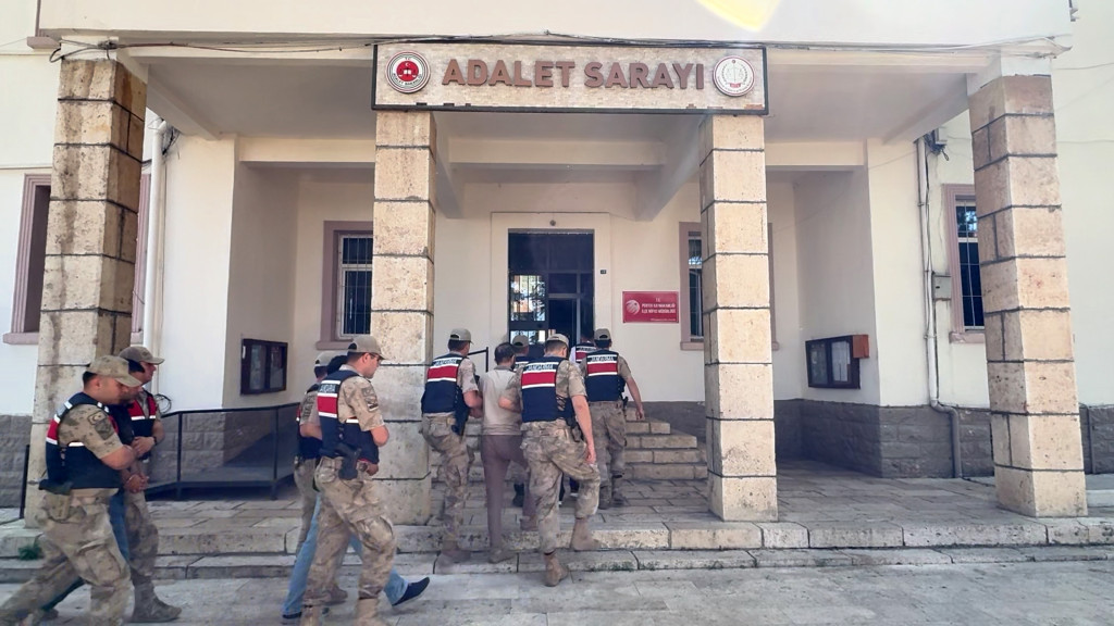 Kocaeli dahil 7 ilde operasyon!