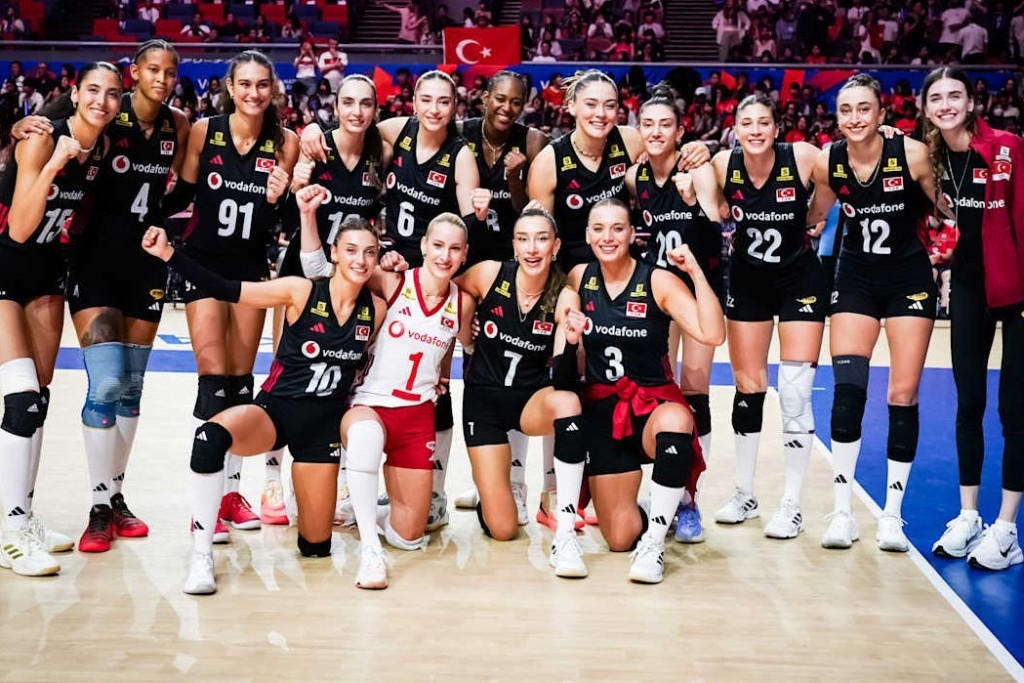 Kocaelispor’dan voleybolcularımıza başarı dileği