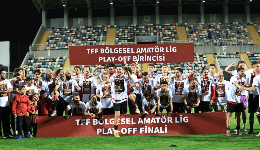 Gölcükspor’da kongre zamanı