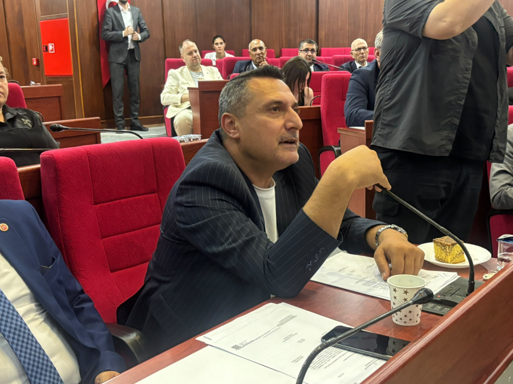 Hürriyet ile Karagöz arasında kentsel dönüşüm gerilimi!