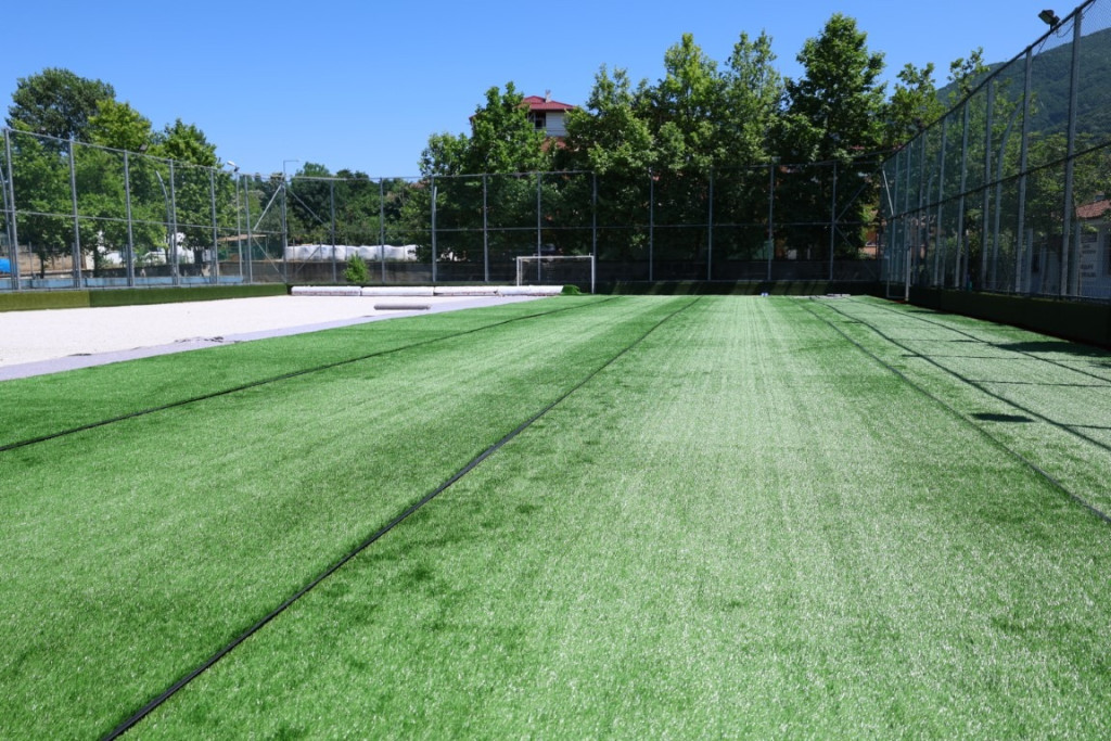 Kartepe, spor tesisi zengini oldu