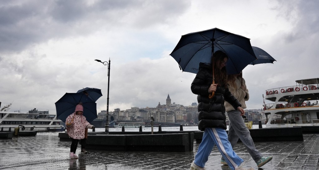 Meteorolojiden sağanak ve dolu uyarısı!