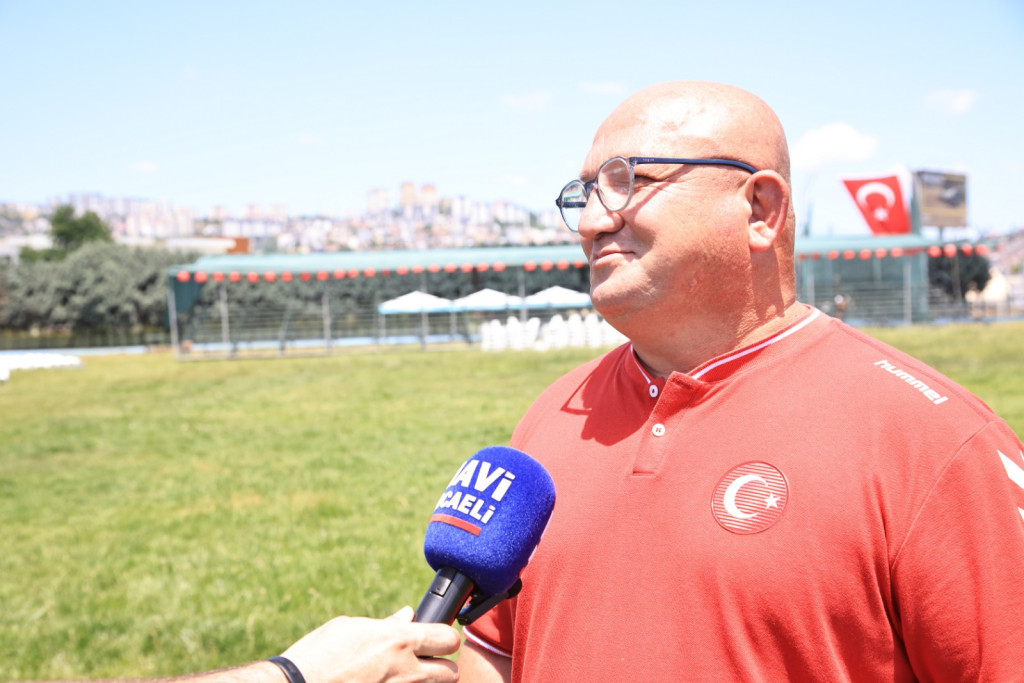 Şener Sar usta sitemli!
