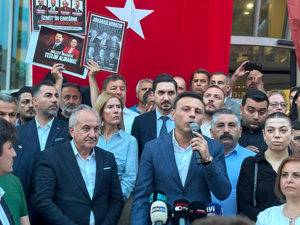 Özgür Çelik: “Hürriyet görevine dönecek”