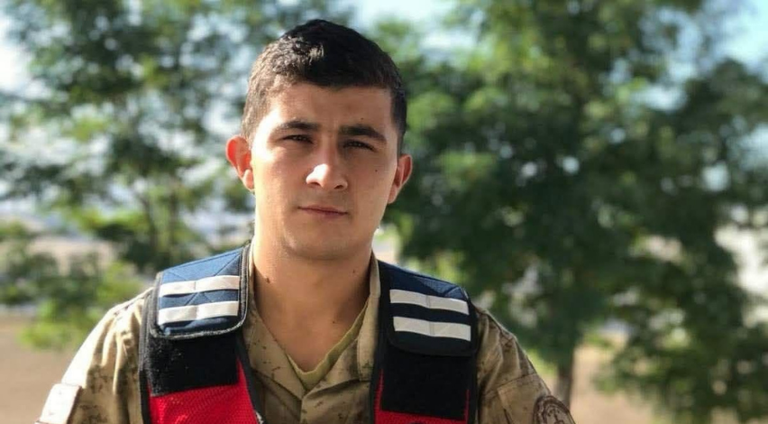 Genç uzman çavuş kansere yenildi!
