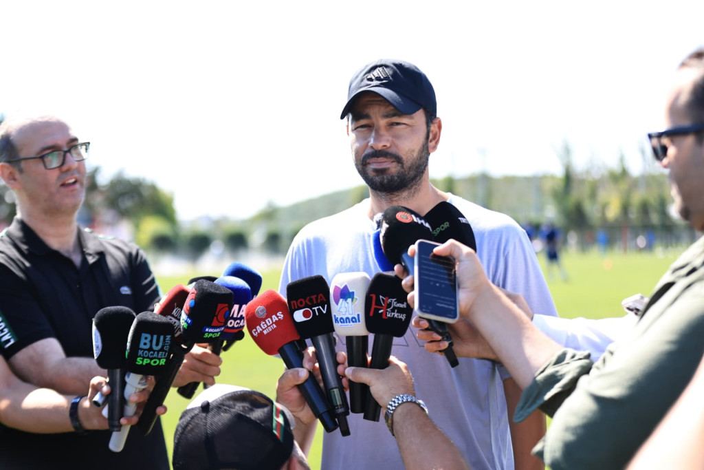 Selçuk İnan: Petkovic’ten patlama bekliyorum