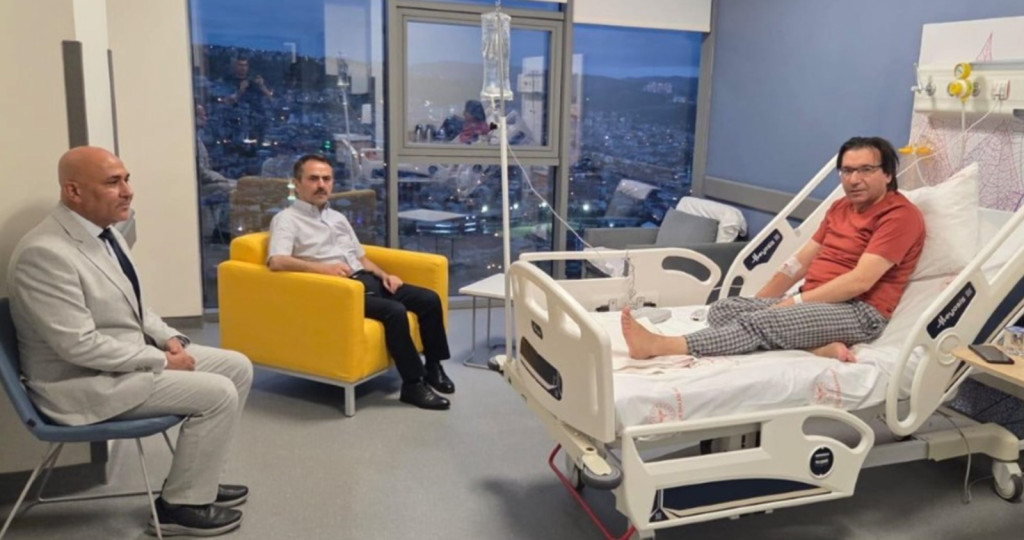 Vali’den Avşarbey’e hastane ziyareti