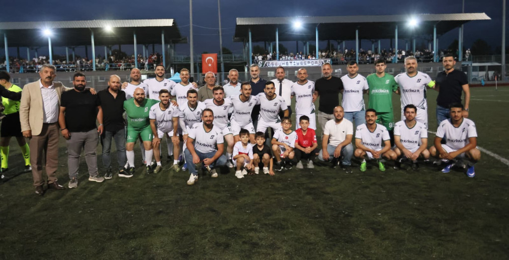 İlk kez final oynadı gönülleri fethettiler