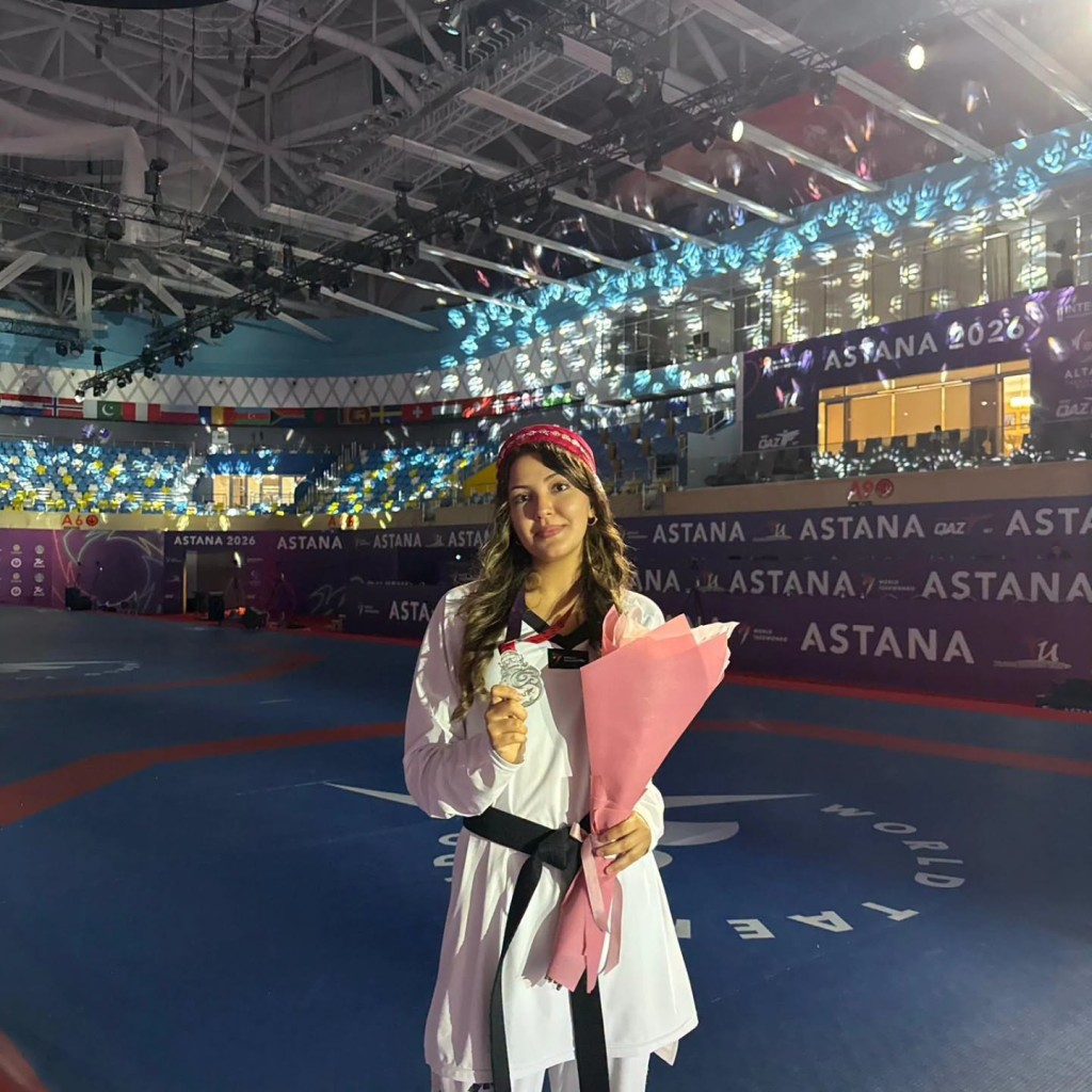 Ceren Çetinel’den ikincilik madalyası