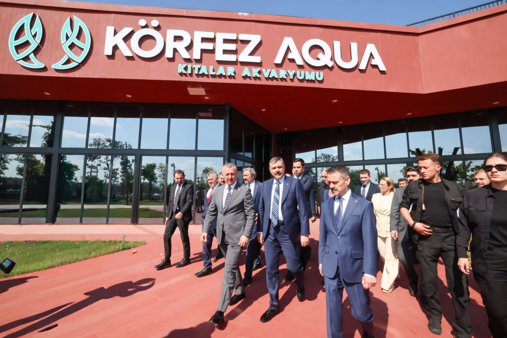 Bakan Çiftçi, Kocaeli'nin örnek projelerini inceledi