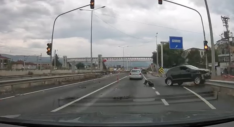 Bir anlık dikkatsizlik felakete dönüşüyordu!