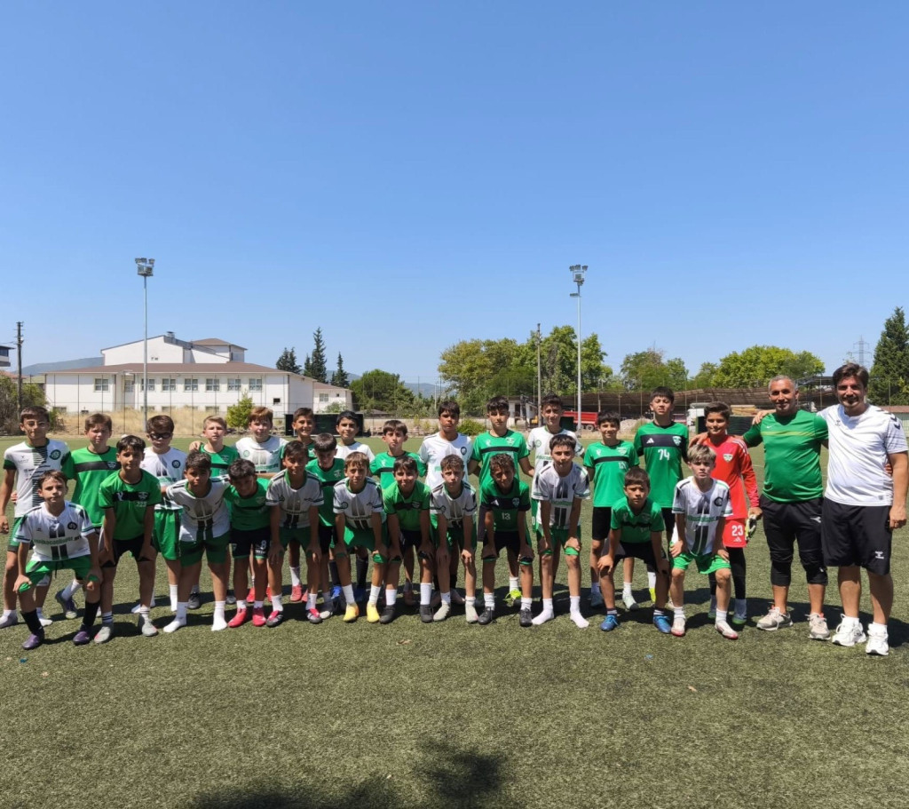 Yeni Kocaelispor ve Hisareynspor karşılaştı
