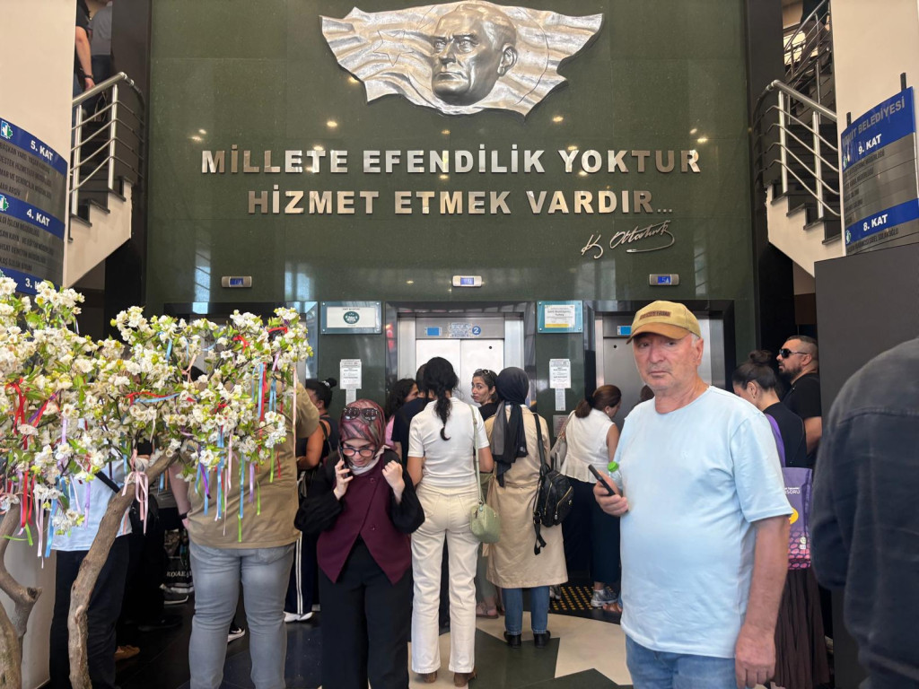 Belediye personelleri görevine döndü!
