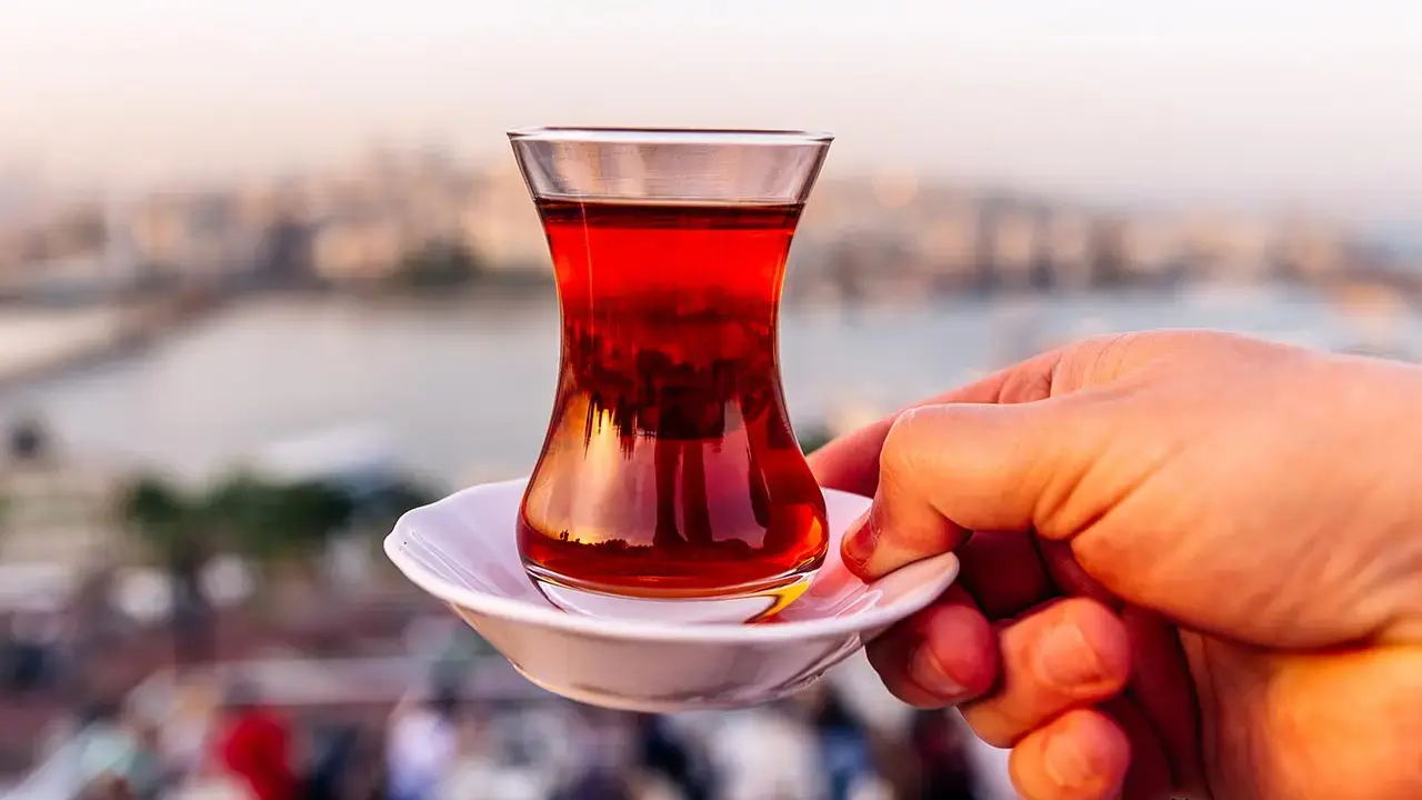 2 ünlü çay markasında 'yasaklı boya' çıktı!