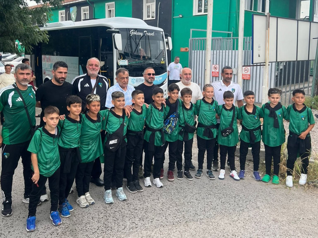 Kocaelispor’un minikleri fırtına gibi