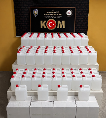 Dev sevkiyata polis freni! 1 ton etil alkol ele geçirildi