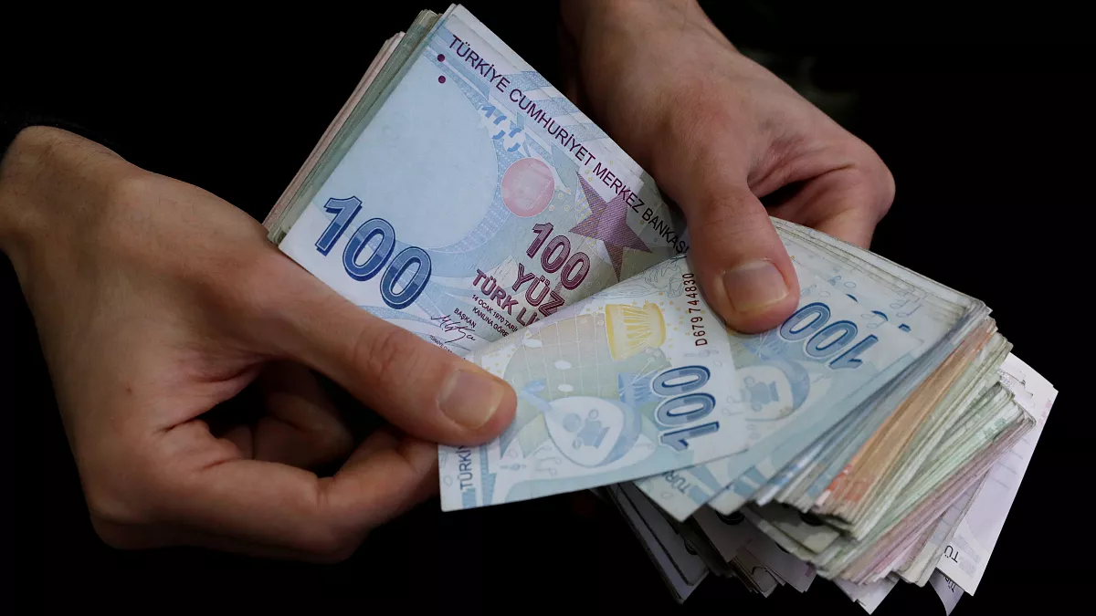 Öğretmen, polis, doktor! İşte hesaplara yatacak zamlı maaşlar