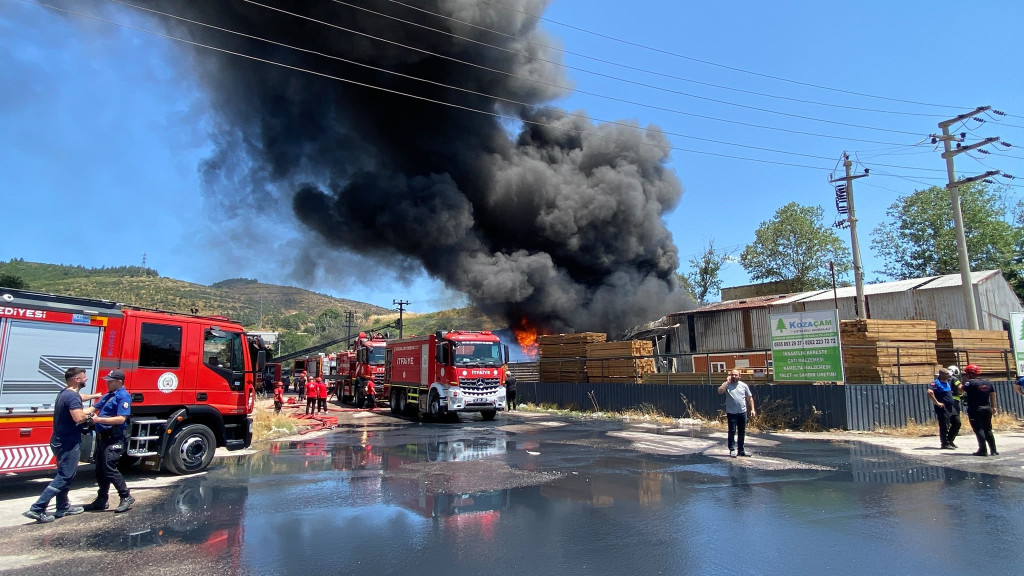 Kocaeli'deki fabrika yangınından acı haber geldi!