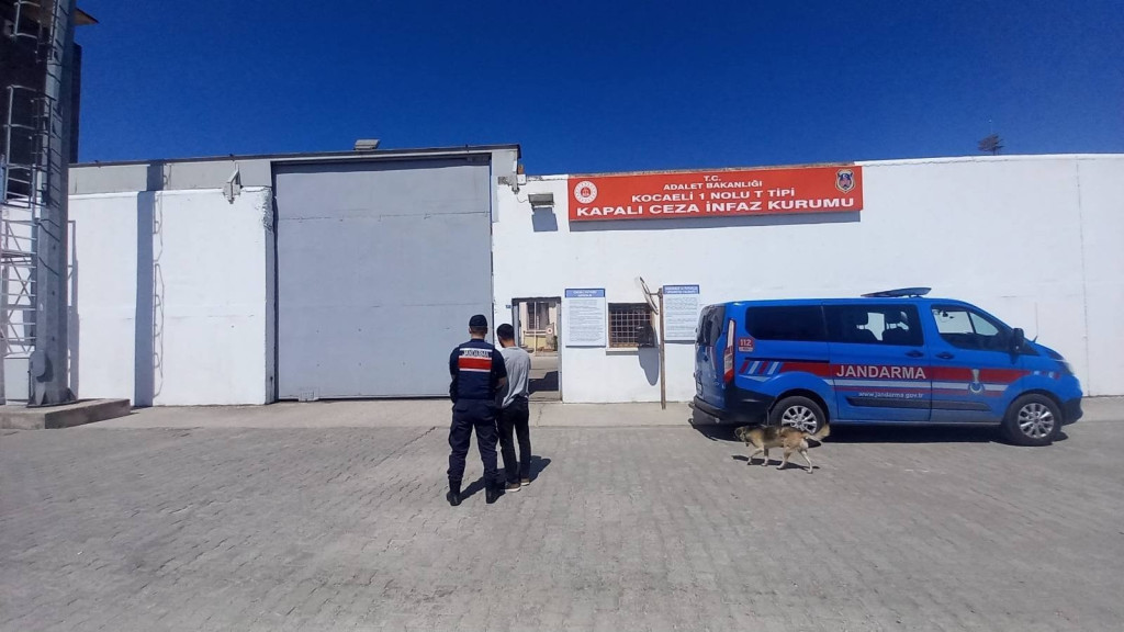 Kocaeli'de JASAT operasyonuyla yakalandılar!