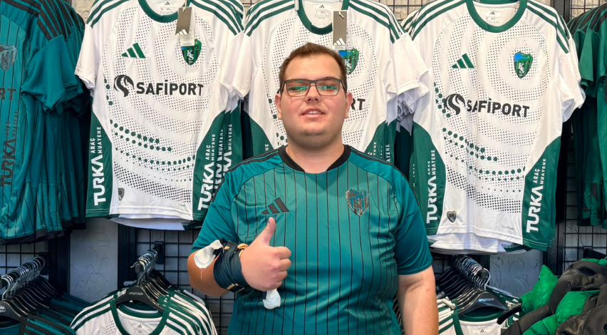 Kocaelispor sevgisi mesafe tanımadı