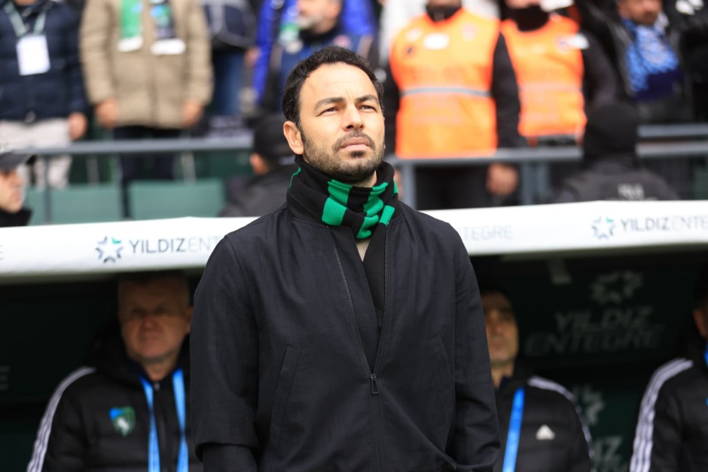 Kocaelispor'da endişeler artıyor! Kadro planlaması sorgulanıyor