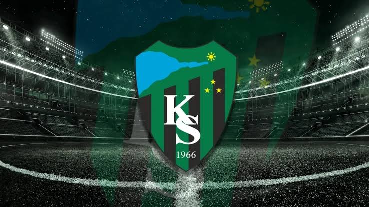 Futbolcunun kariyerini düşündü... Sakatlık demedi! 