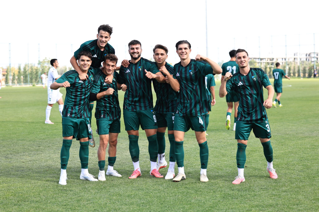 Kocaelispor PAF göz kamaştırdı