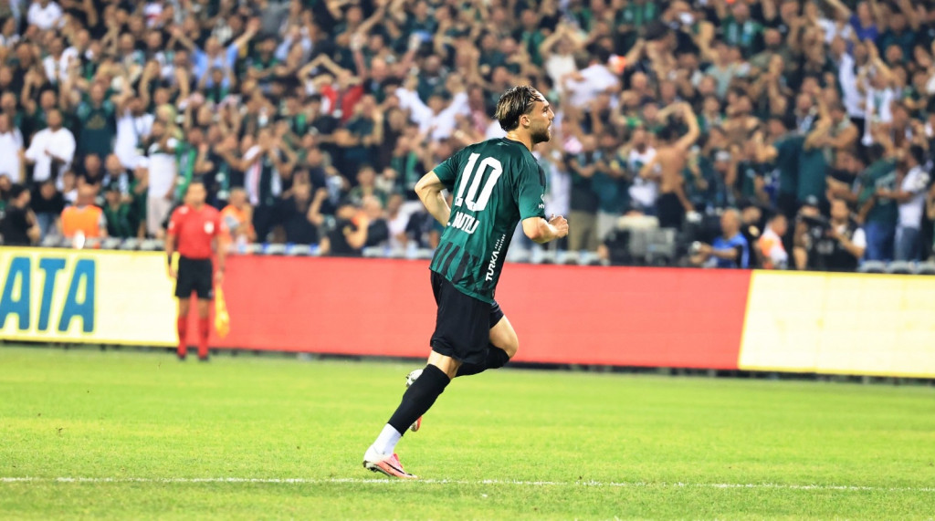 Berkan Kutlu’dan akil yorum!