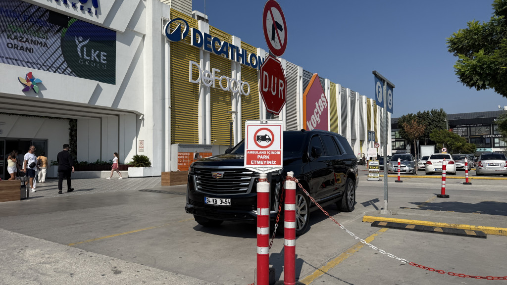 25 milyonluk aracını öyle bir yere park etti ki...