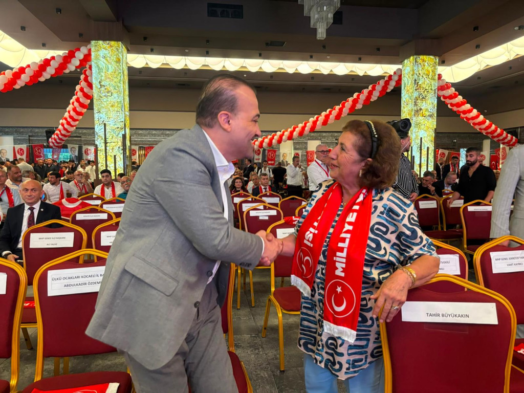Şahin Talus, MHP Kocaeli Kongresi'ne katıldı