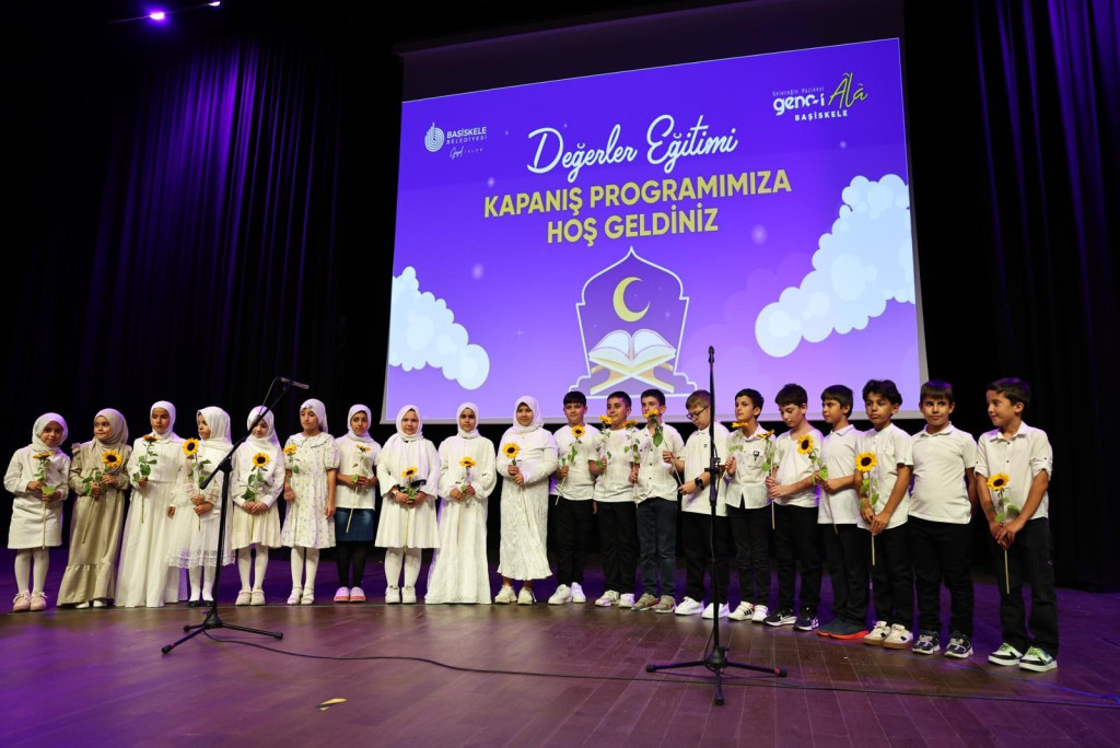Başiskele'de yaz okulu "Değerler Eğitimi" programı tamamlandı