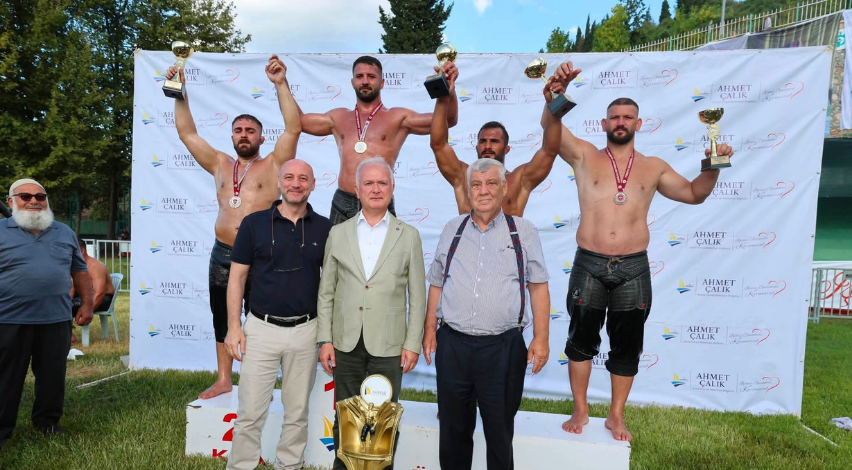 Karamürsel'in evladı Karamürsel'de şampiyon!