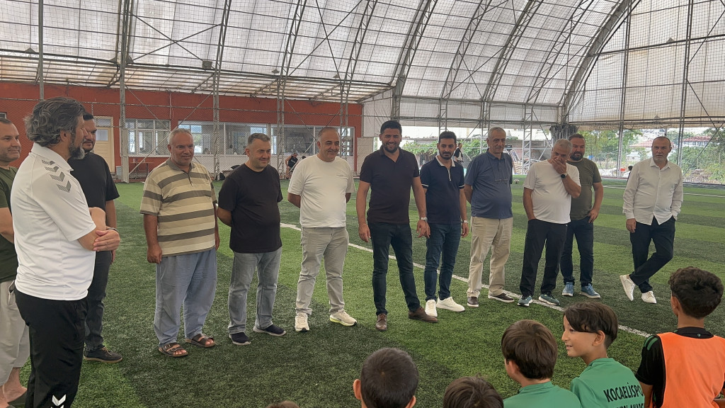 Kandıra Kocaelispor Futbol Okulu'na çok özel ziyaretler!