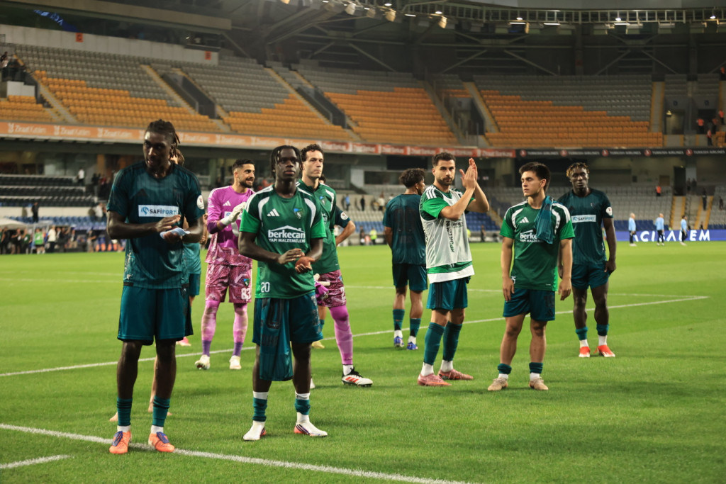 Kocaelispor kaybetti, taraftardan yine büyük destek geldi!