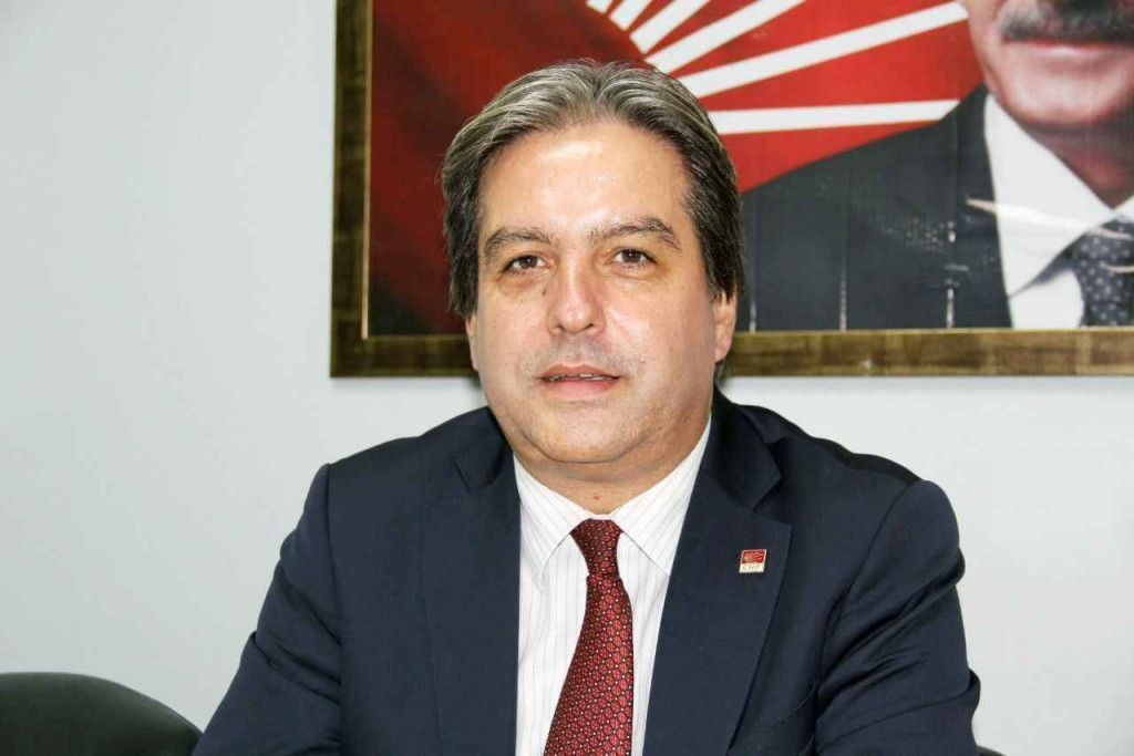 CHP İzmit’te hesaplar değişti! Görevi neden istemedi?