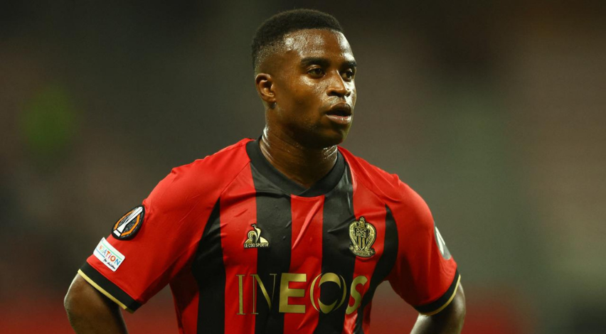 Süper Lig'in yeni ekibinden bomba transfer! İstanbul'a geldi