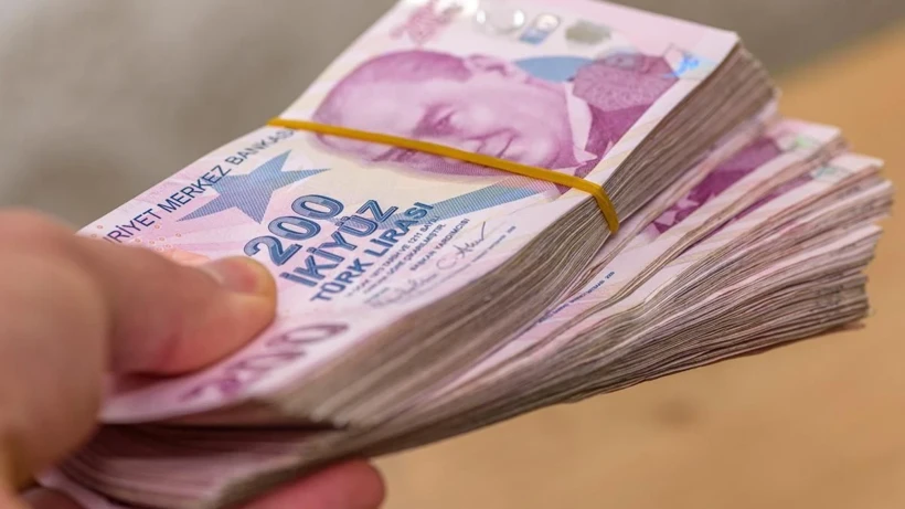 Emekli maaşına ek zam geliyor!