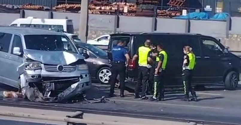Kocaeli’de iki ayrı noktada zincirleme kaza: 8 araç birbirine girdi
