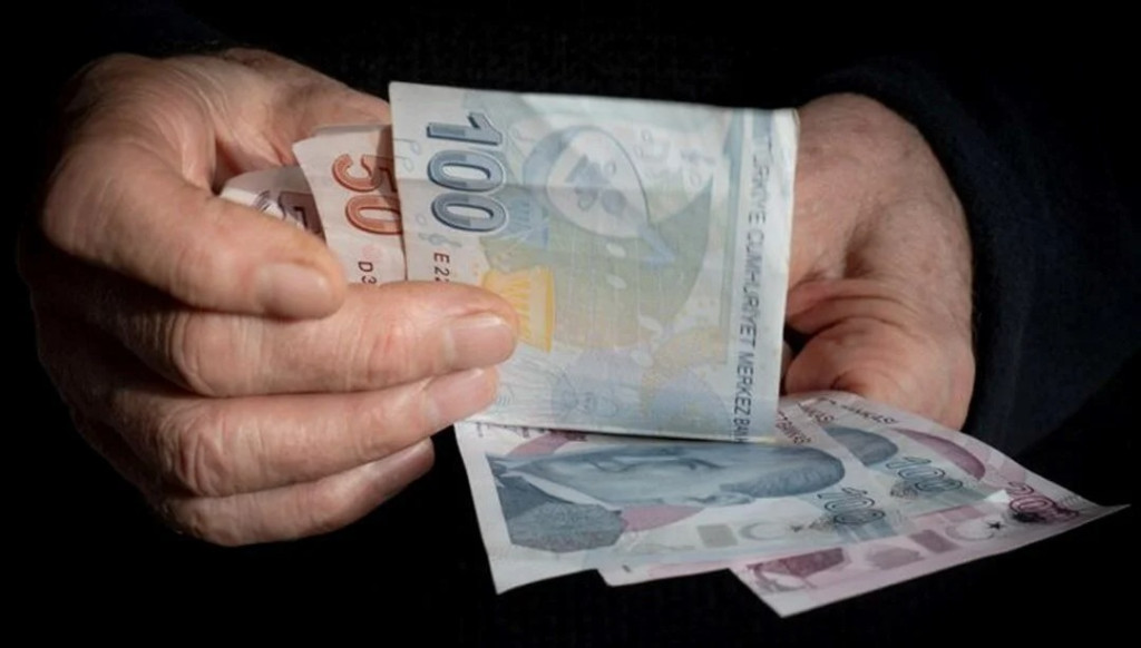 Emekliye nefes aldıracak düzenleme geliyor! 