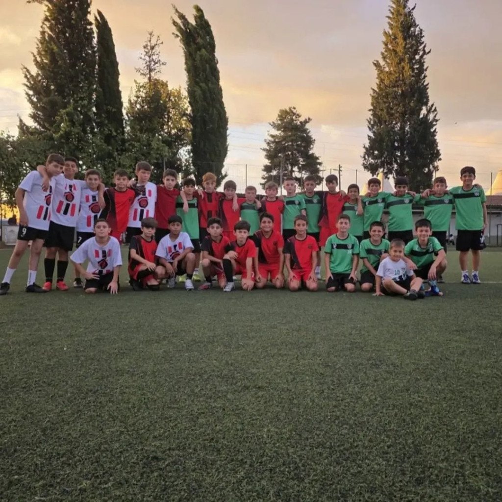 U-12'lerde dostluk maçı