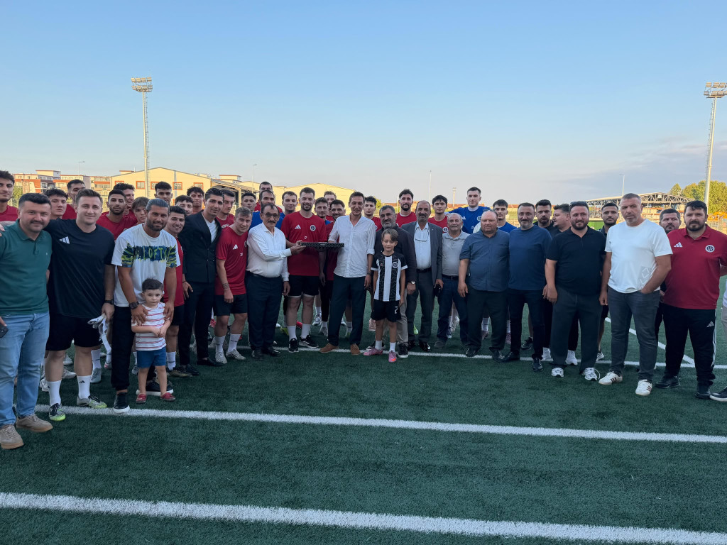 Alikahyaspor’un yeni sezon heyecanına MHP İzmit’ten destek