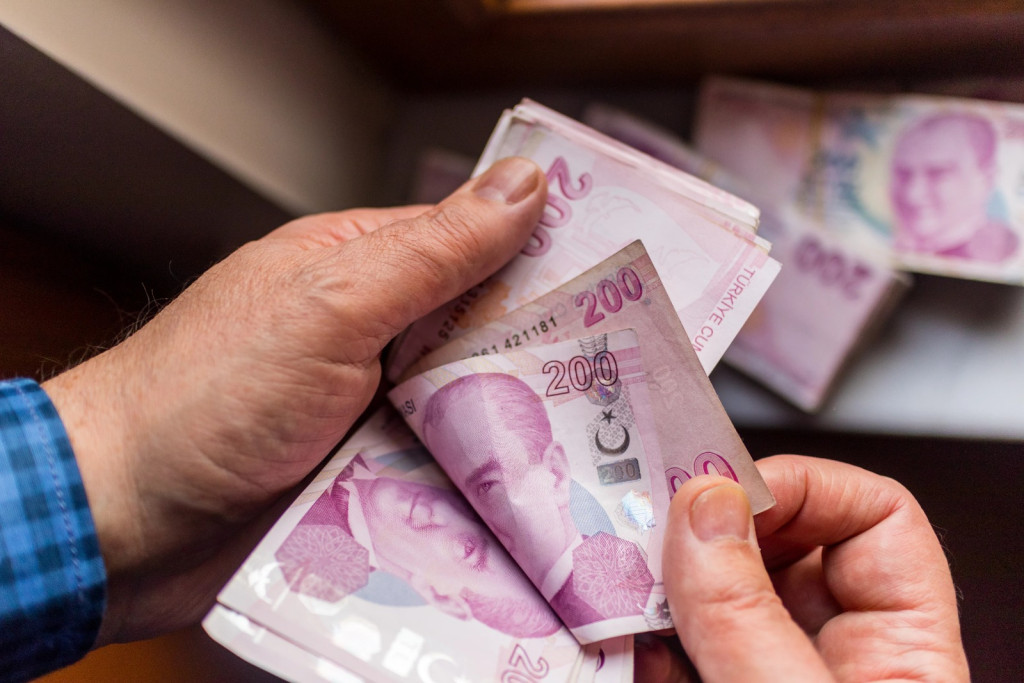 Emeklinin Ocak zammı için hesap değişti: İşte masadaki rakamlar! 