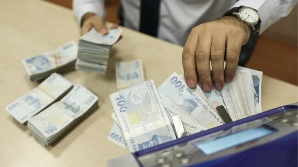Kredi çekecekler dikkat! 400 bin lira ihtiyaç kredisi için rakamlar değişti
