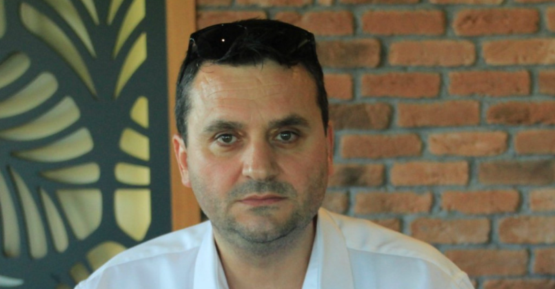 Zirve’de şok ayrılık!