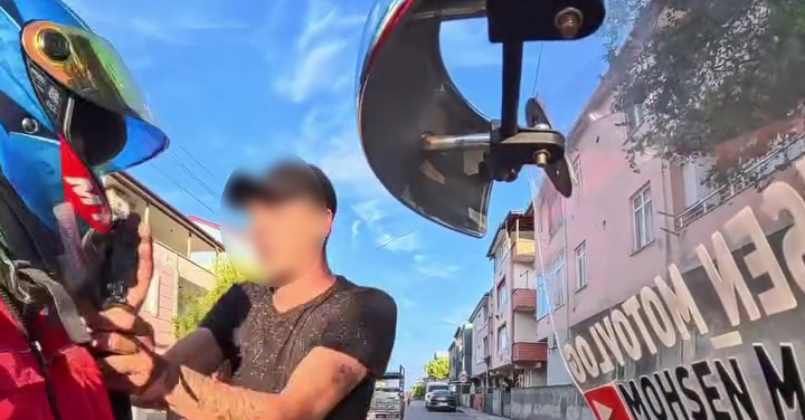 Kocaeli’de trafikte ortalık karıştı! “Seni gebertirim”