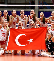 U-17 Kız Milli Takımı Dünya finalinde!