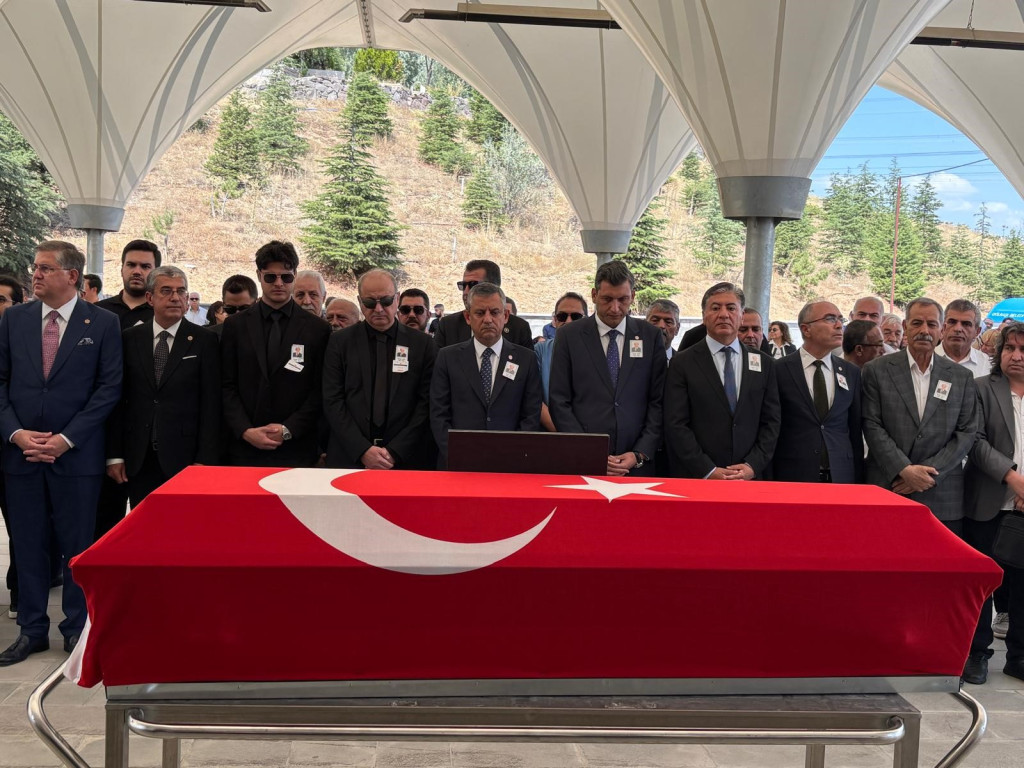 Cevdet Selvi son yolculuğuna uğurlandı