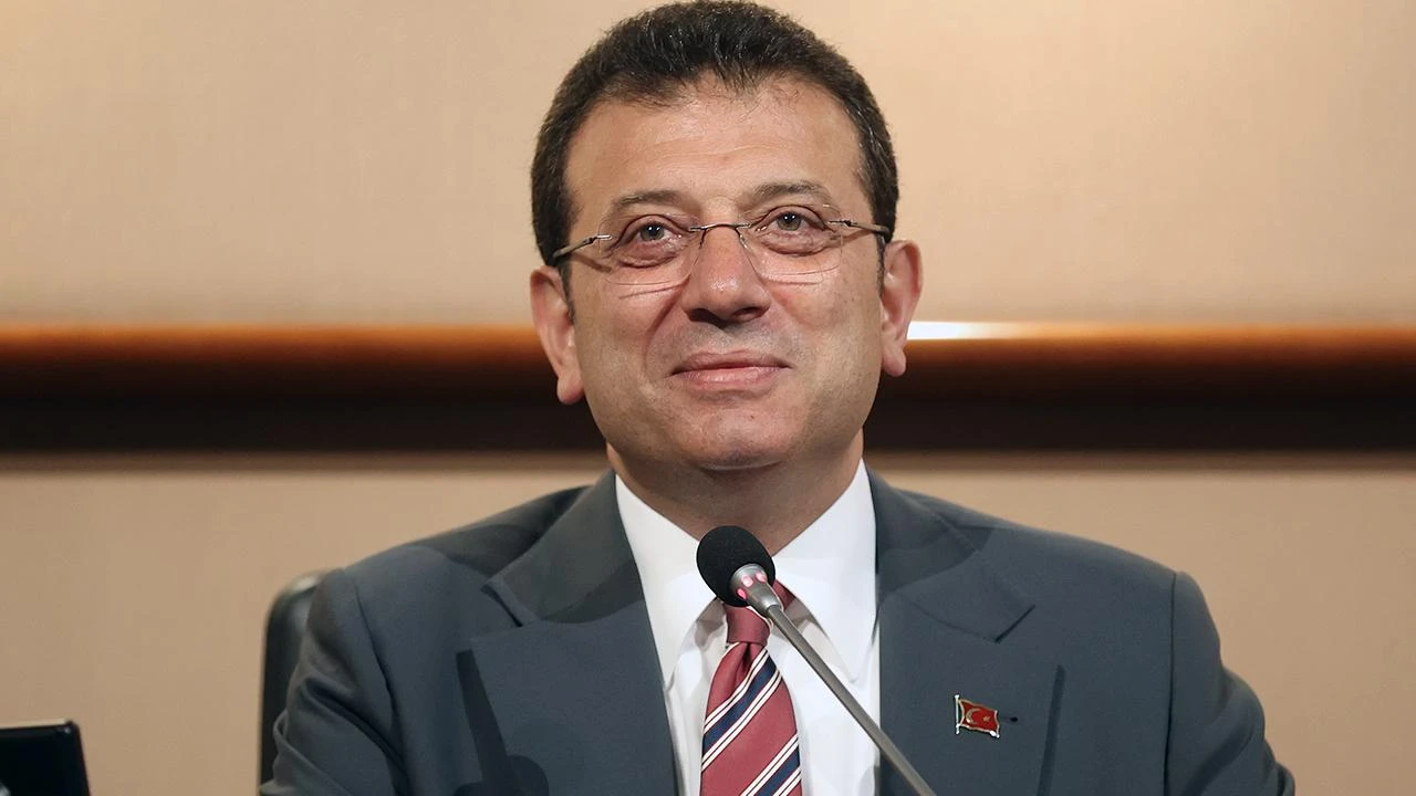 İmamoğlu istifa etti