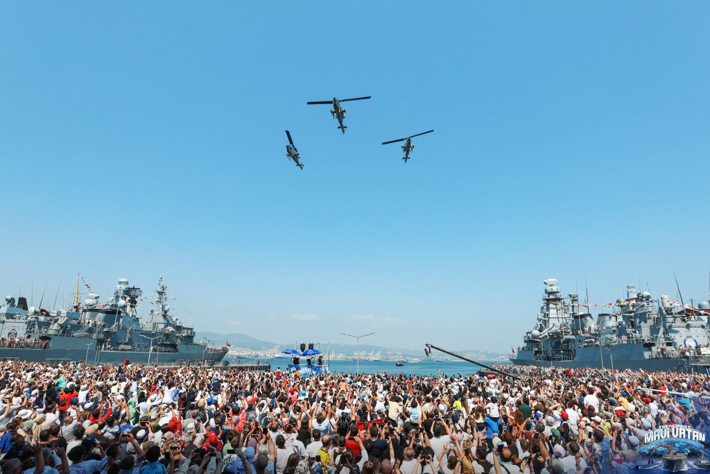 TEKNOFEST Mavi Vatan'da adım atacak yer kalmadı