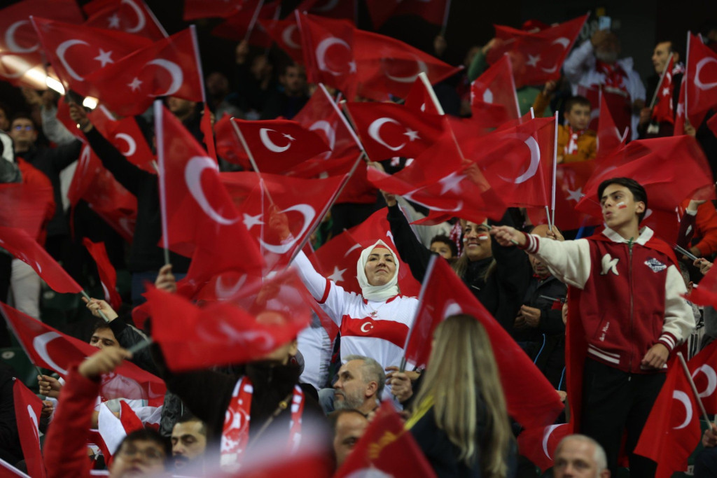 Kocaeli Büyükşehir milli maça ücretsiz taşıyacak